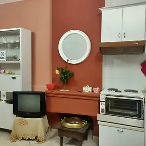 Private Historic Center Appartamento Elbasan